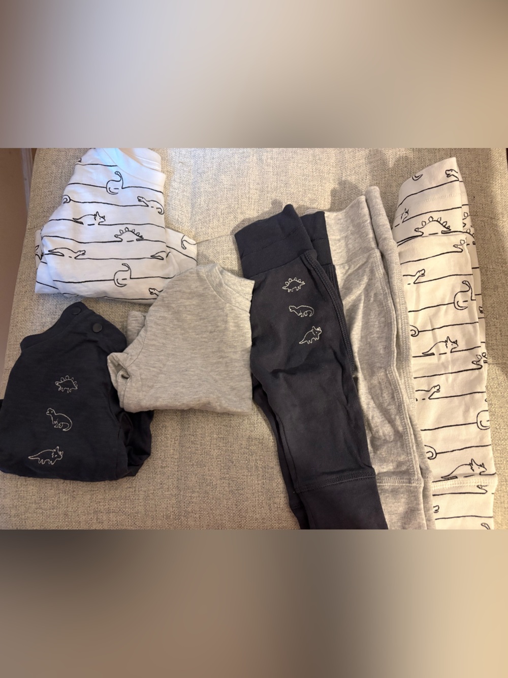 Marks & Spencer 6-pack cotton dinosaur long sleeve T-shirts and leggings, 3-6 M